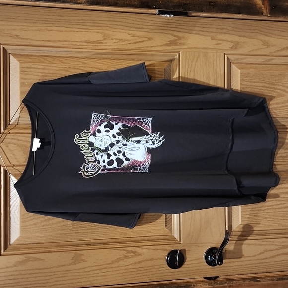 LuLaRoe Irma top size small Cruella - Picture 1 of 4